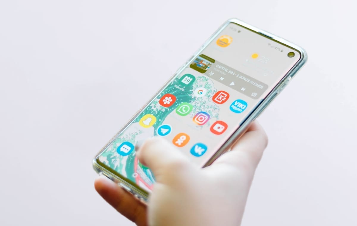 Building a cross-platform mobile app